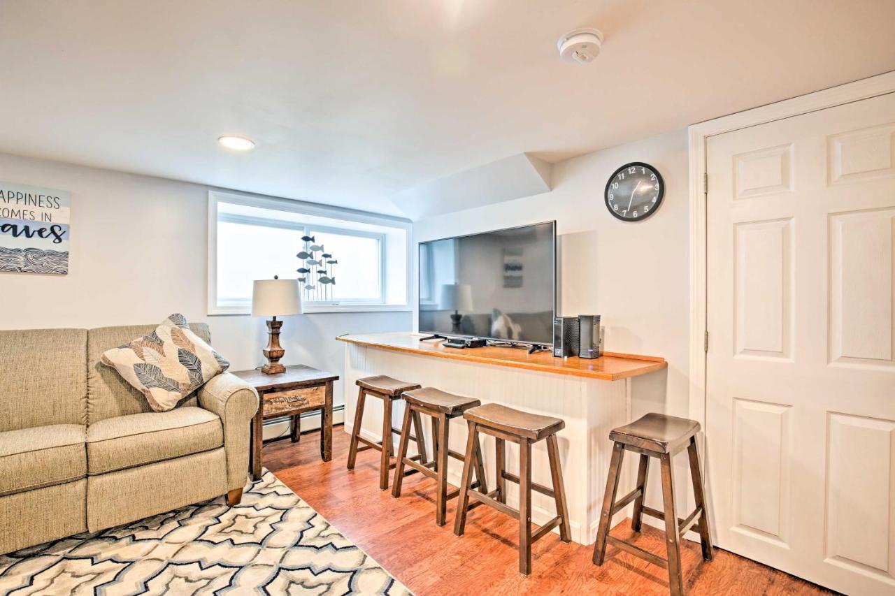 Old Orchard Beach Home With Patio Walk To Beach Exterior photo
