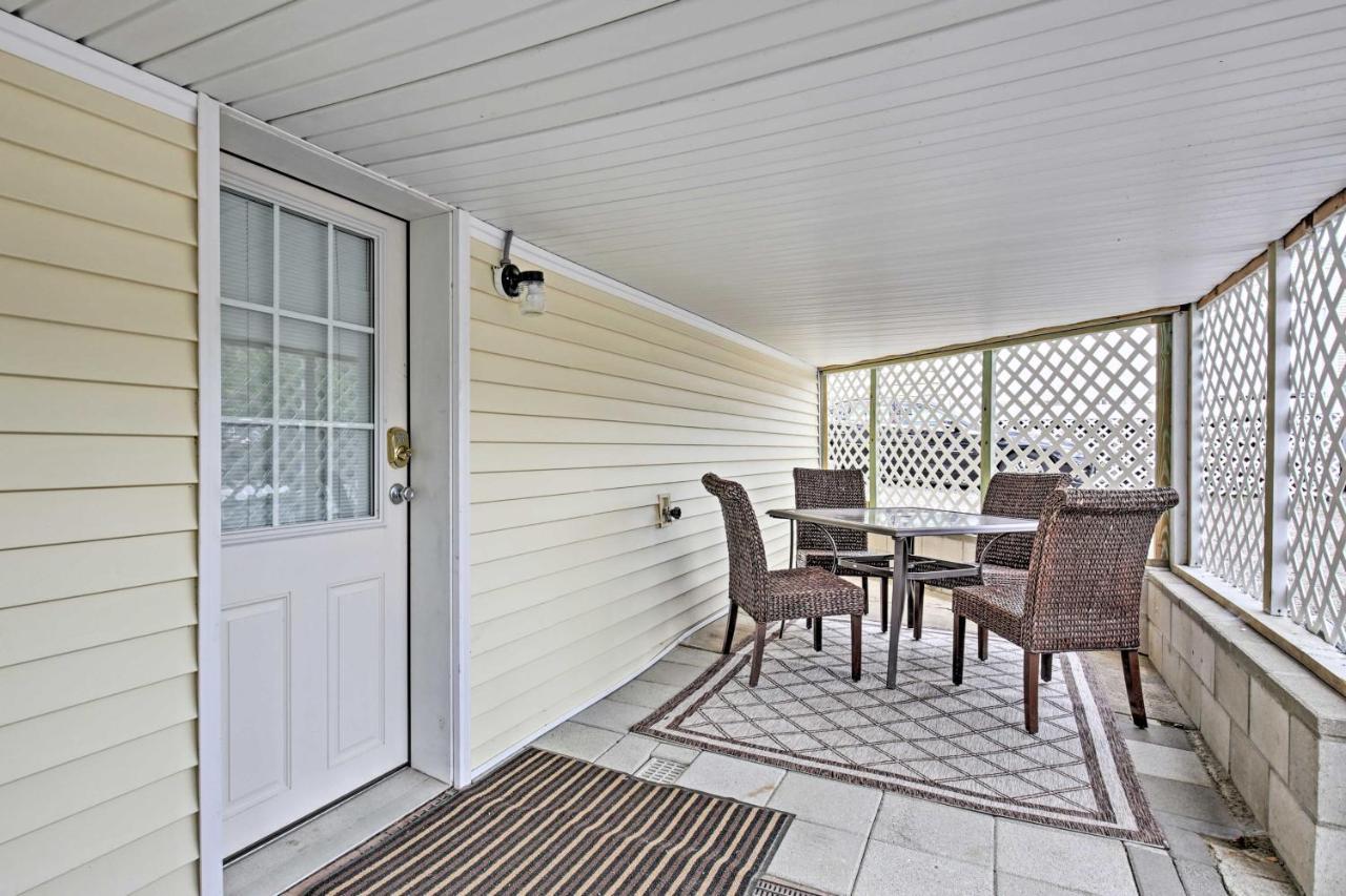 Old Orchard Beach Home With Patio Walk To Beach Exterior photo