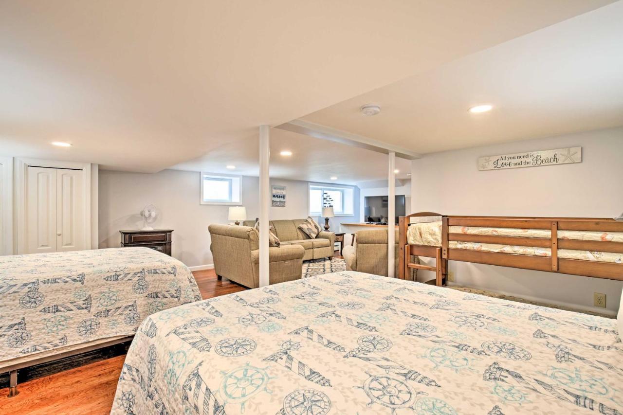 Old Orchard Beach Home With Patio Walk To Beach Exterior photo