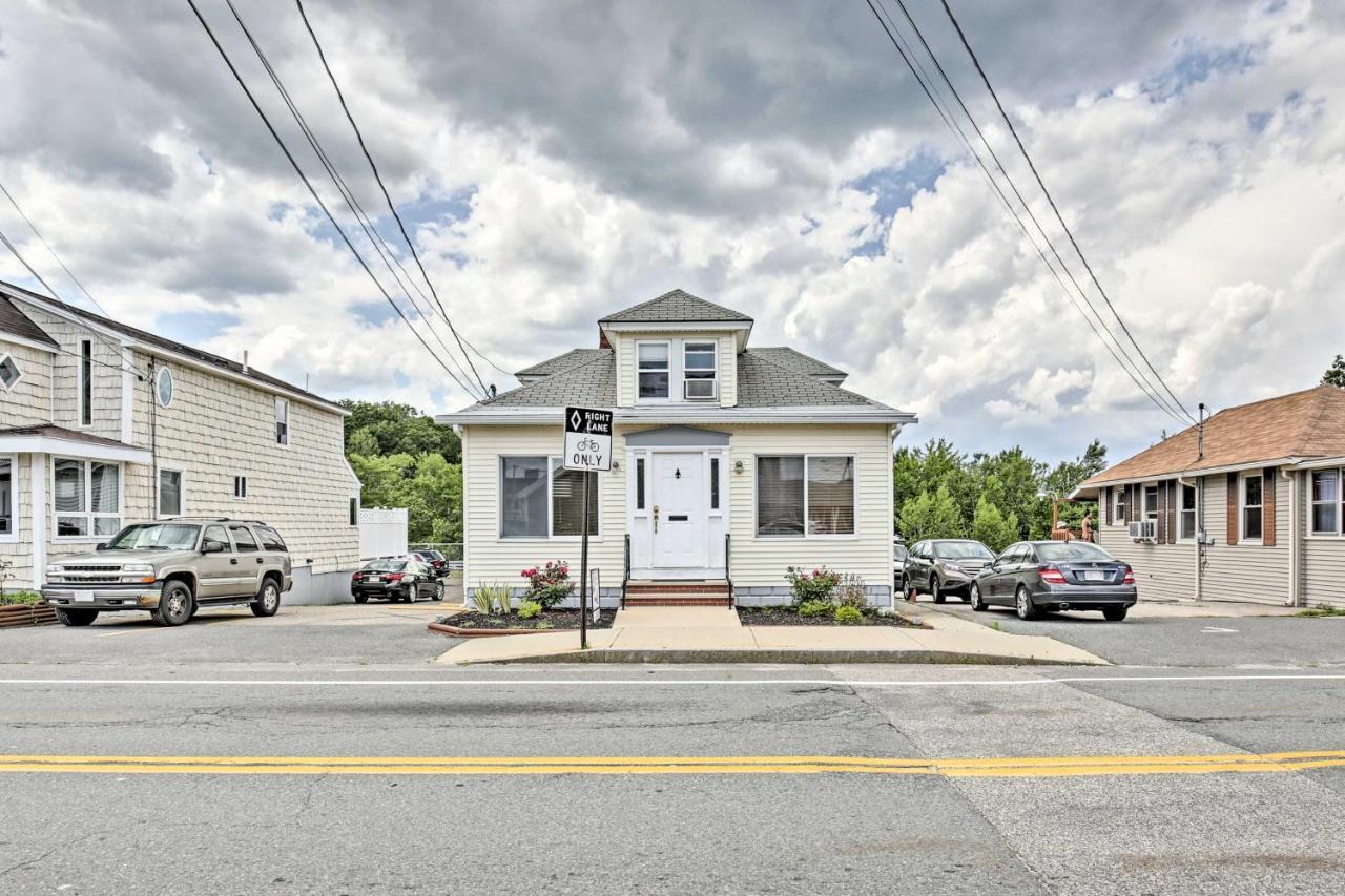 Old Orchard Beach Home With Patio Walk To Beach Exterior photo